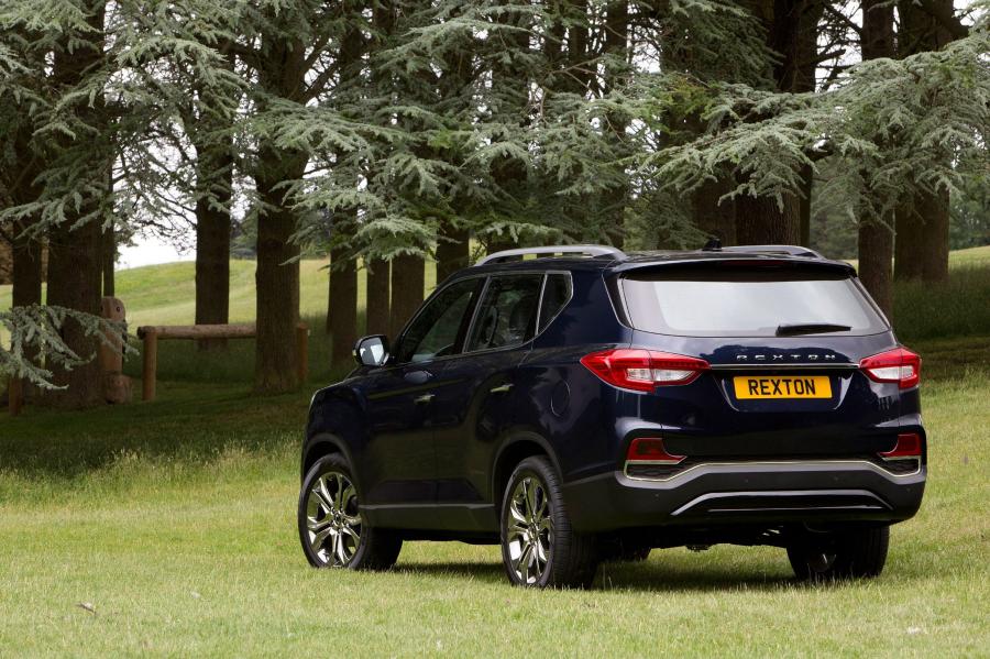  SsangYong Rexton (Y400) 2017 года  (WW) (фото 4 из 70)